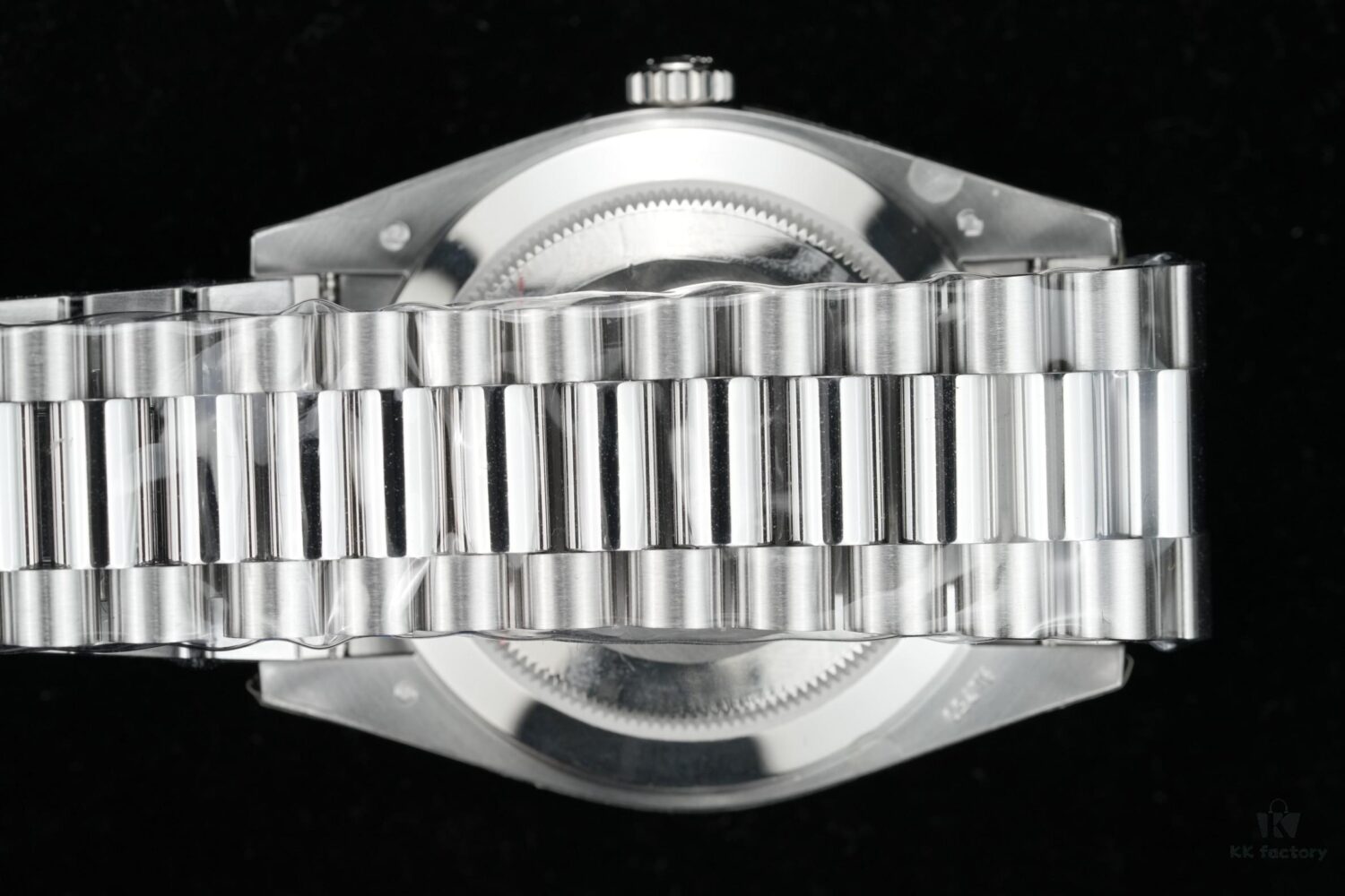 THB Weight with DD, APS Case from Same Factory, New Weight Material Closer to Genuine in Weight, Improved Chipping Issue, Custom Shanghai 3255 Movement with 70h Power Reserve, Best DD Available