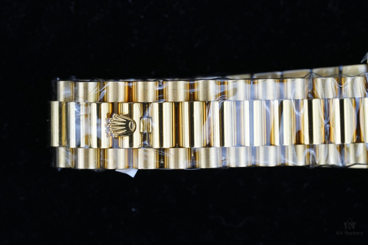 THB Weight with DD, APS Case from Same Factory, New Weight Material Closer to Genuine in Weight, Improved Chipping Issue, Custom Shanghai 3255 Movement with 70h Power Reserve, Best DD Available