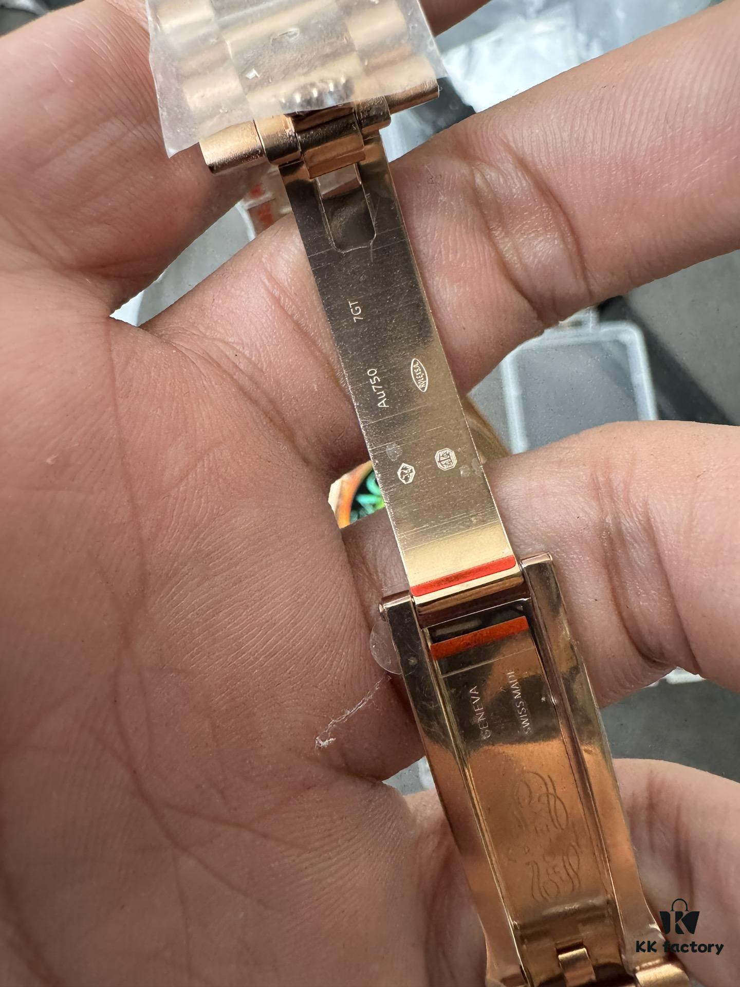 QF Weighted DD Converted to Moissanite Bezel