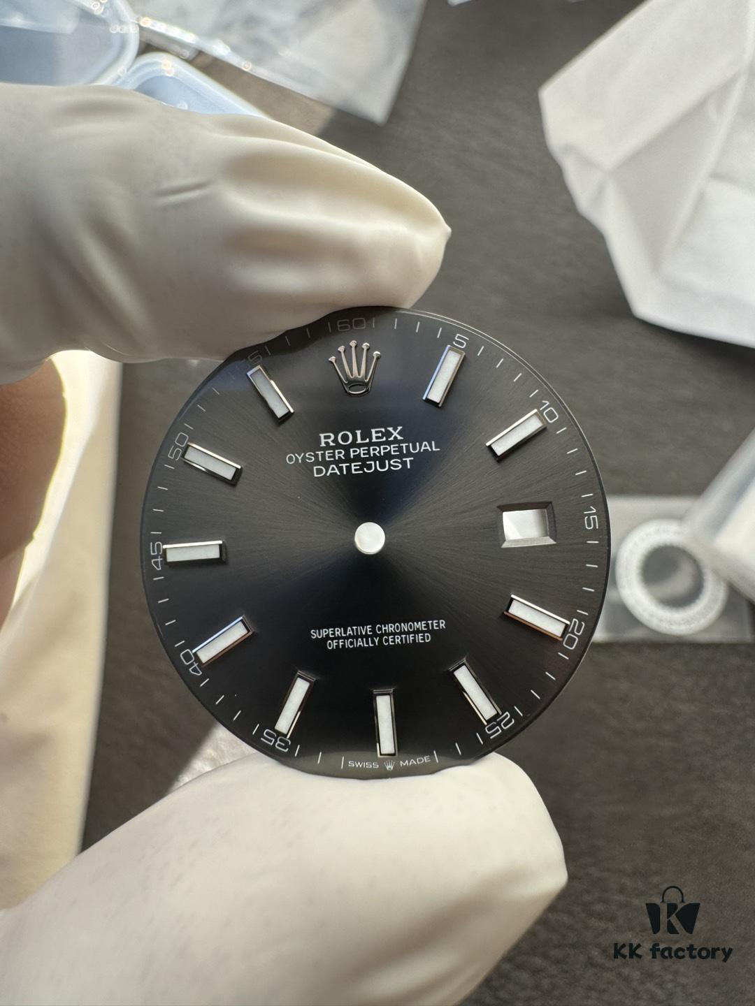 Log Gray Surface Front 5 Accessories Now