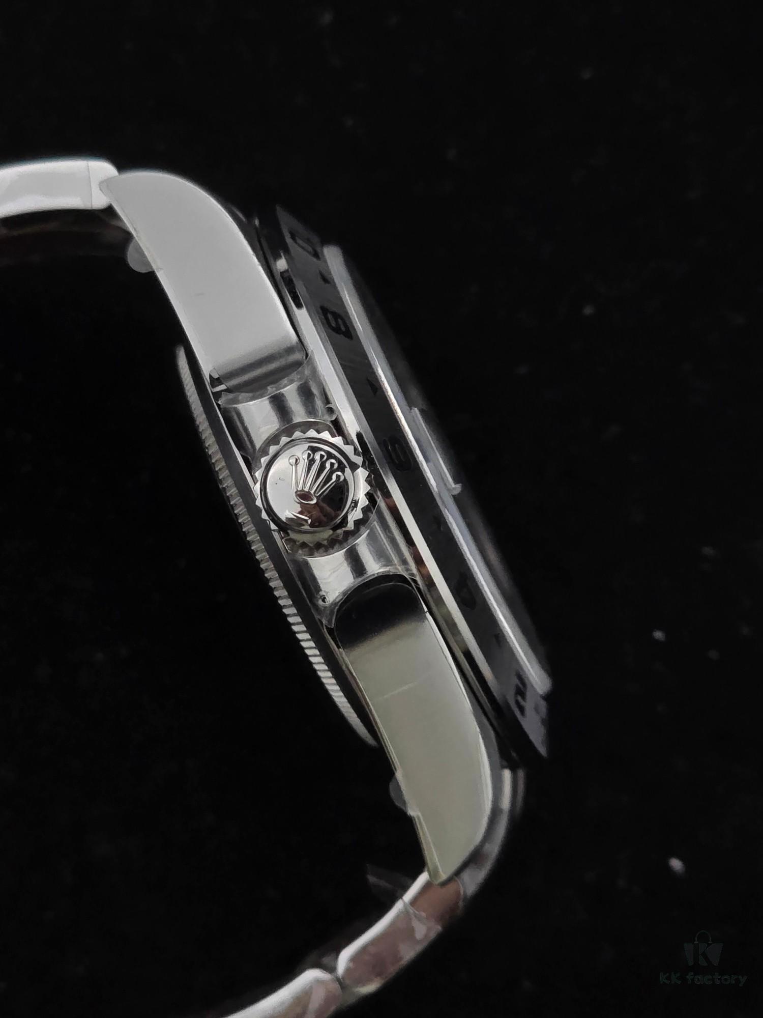 Clean Explorer II Release: Newly Customized Large-Size Dandong 3285 Movement