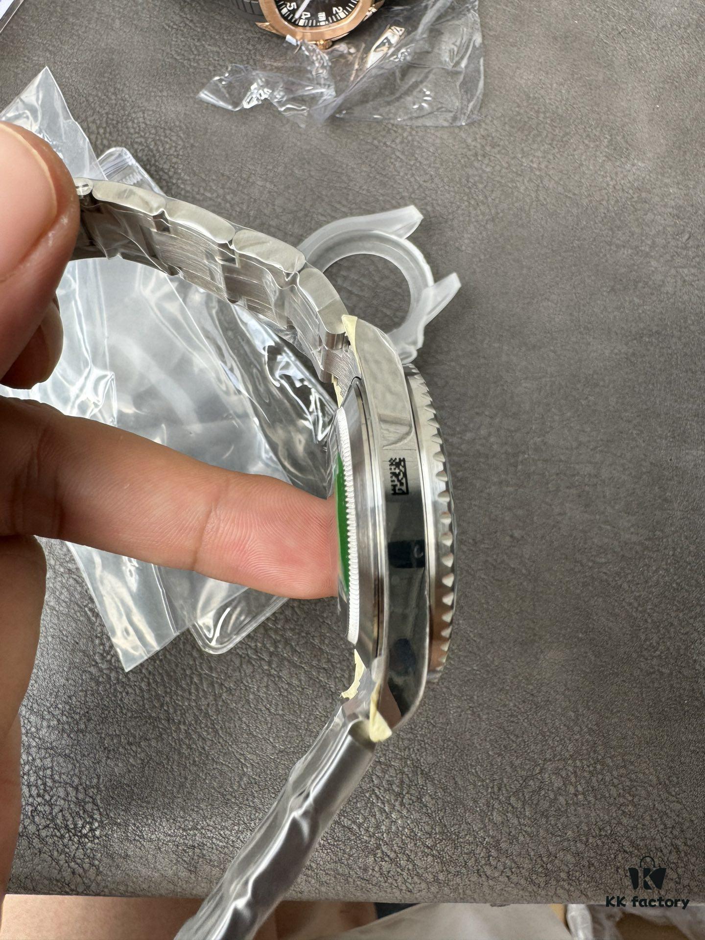 AR Retro Water Ghost