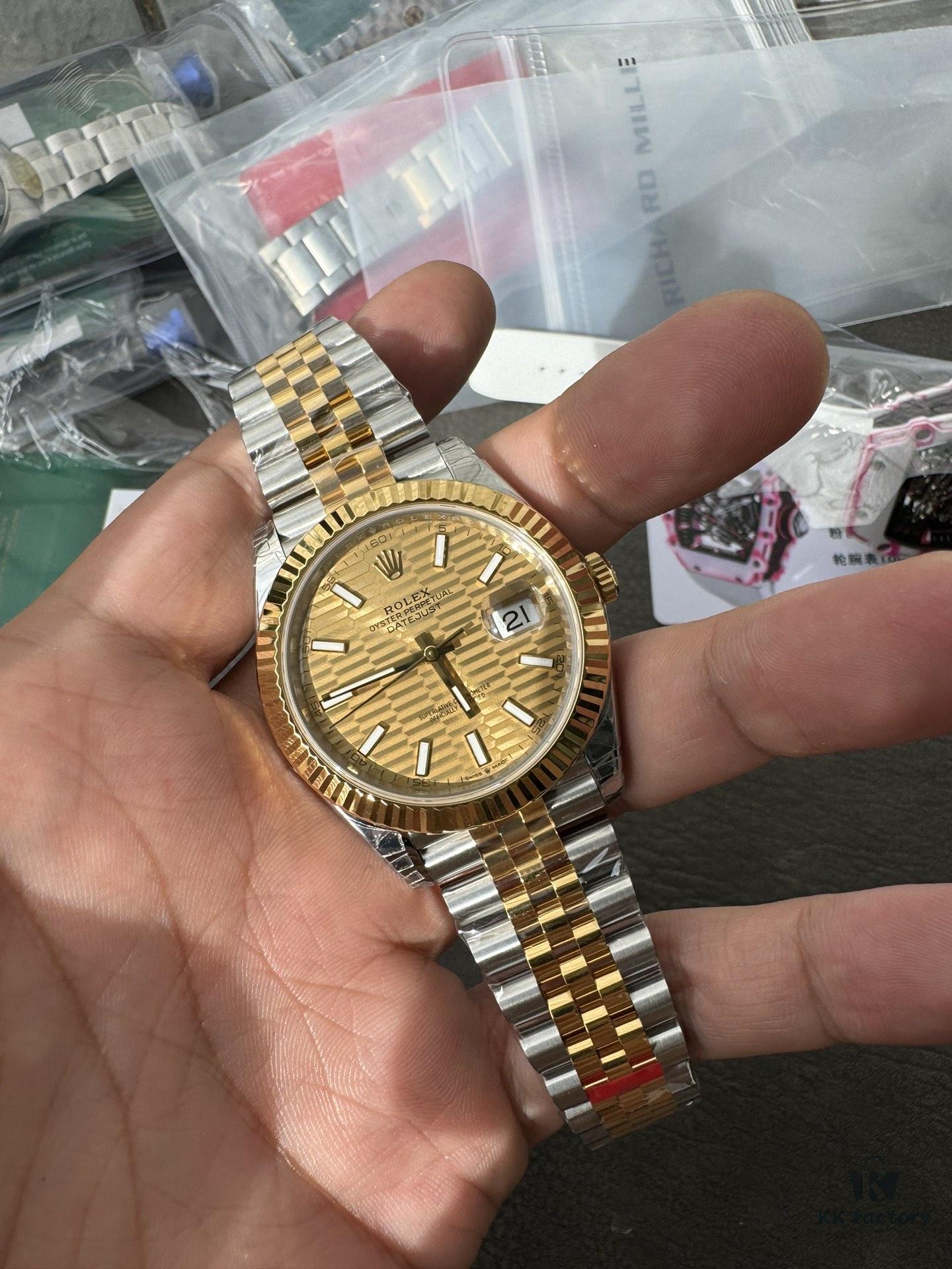 VS Intermeshed Gold Plaid Pattern Log Dan Dong 3235 Machine