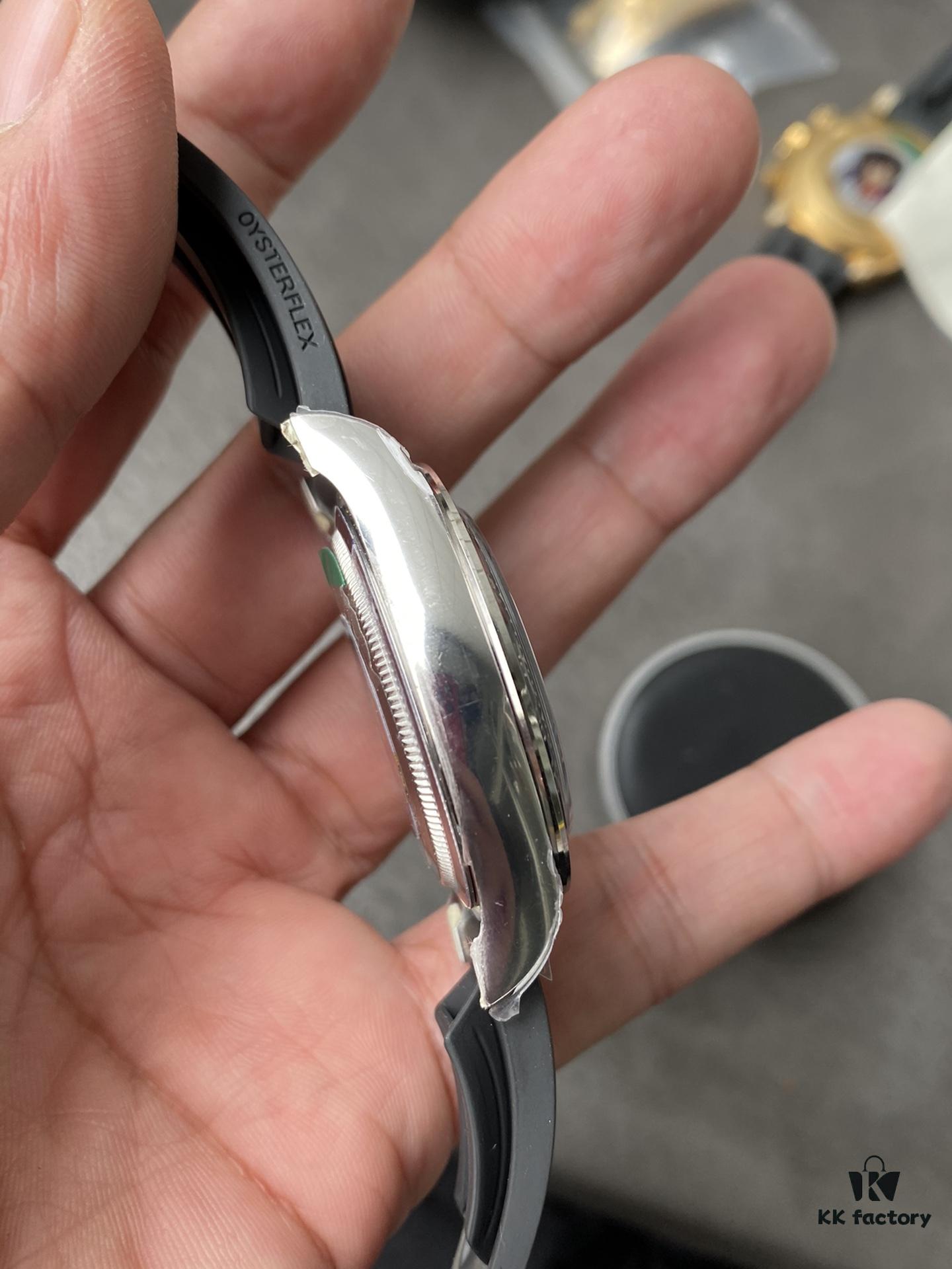 Clean New 4131 Movement Gray Rubber Daytona In Stock