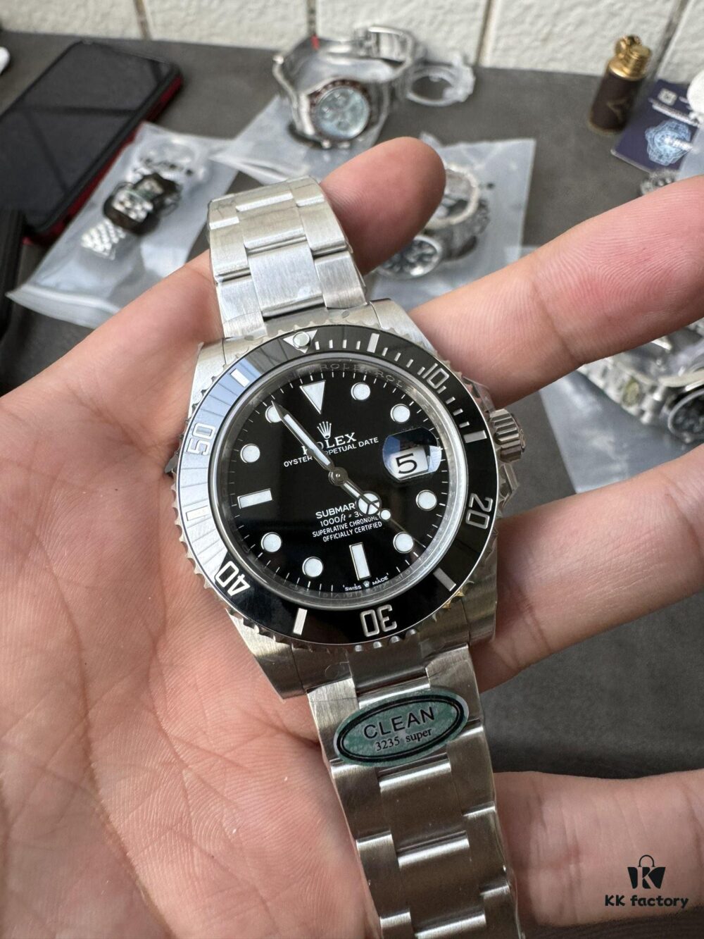 Clean 41 Black Submariner