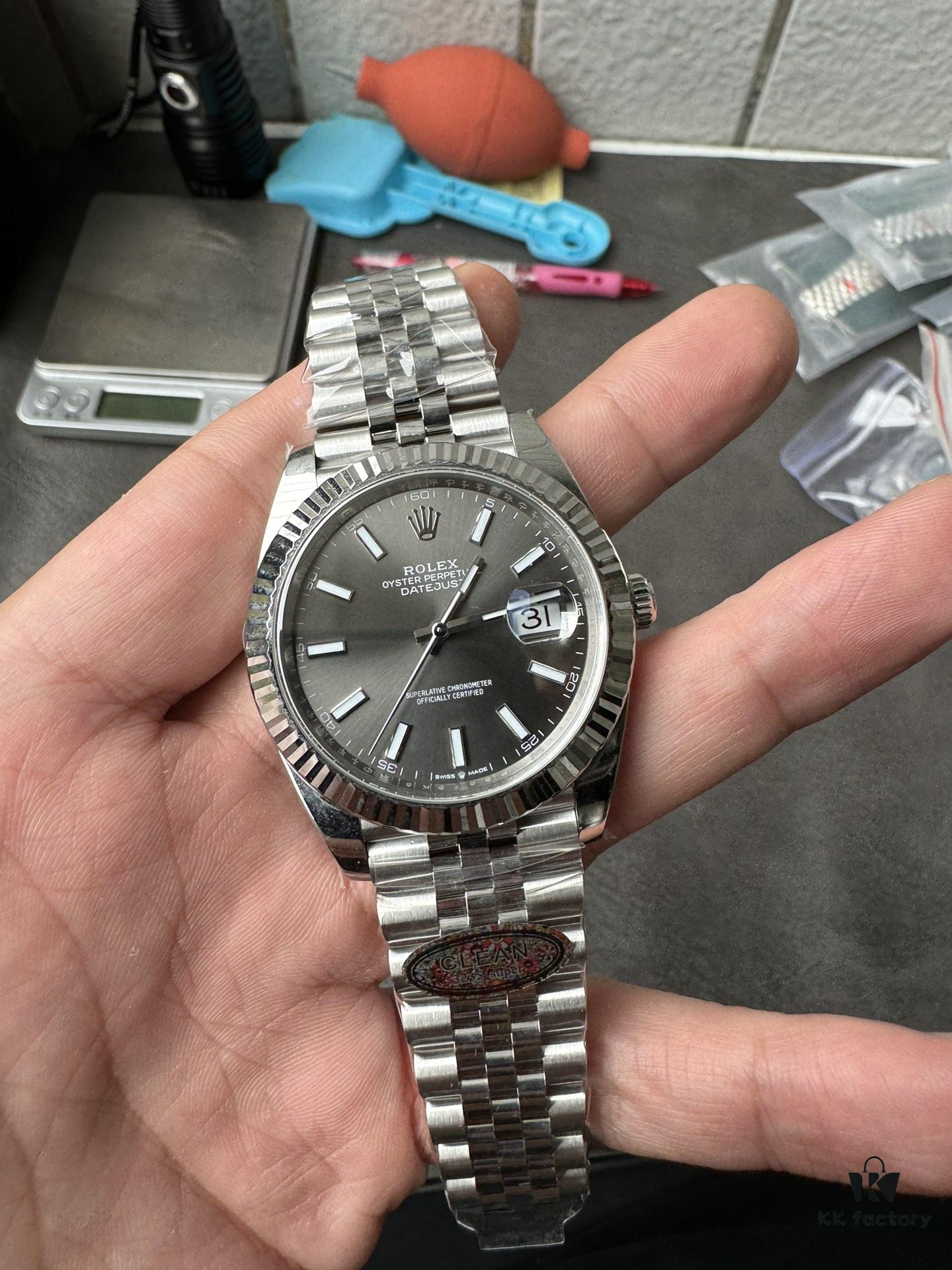 Clean41 Gray Log 3235 70-Hour Energy Storage Available Now