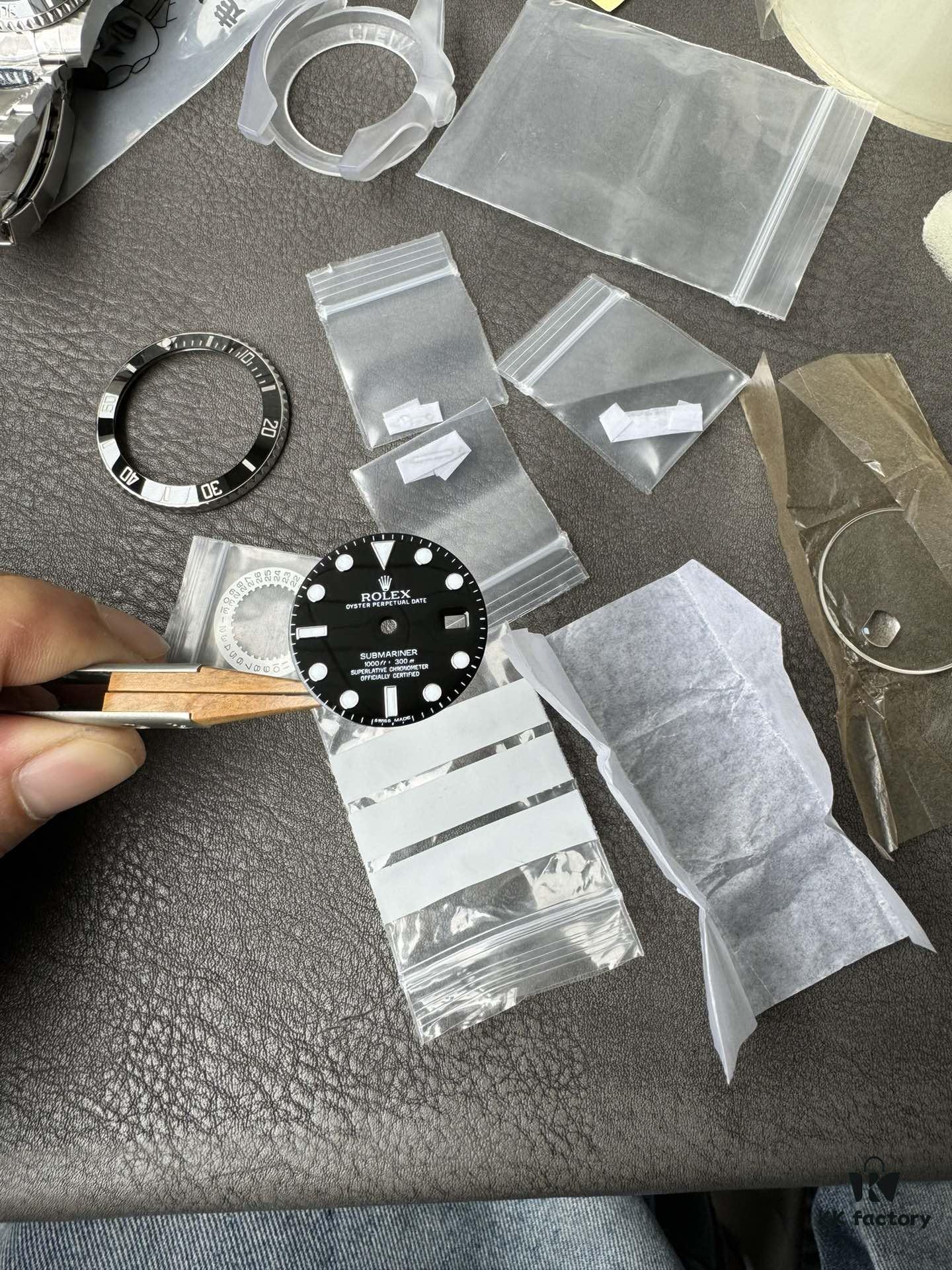 Authentic Black Water Ghost 4-Piece Set