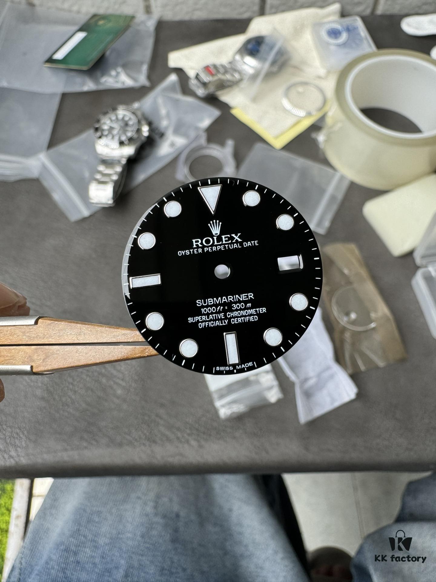 Authentic Black Water Ghost 4-Piece Set