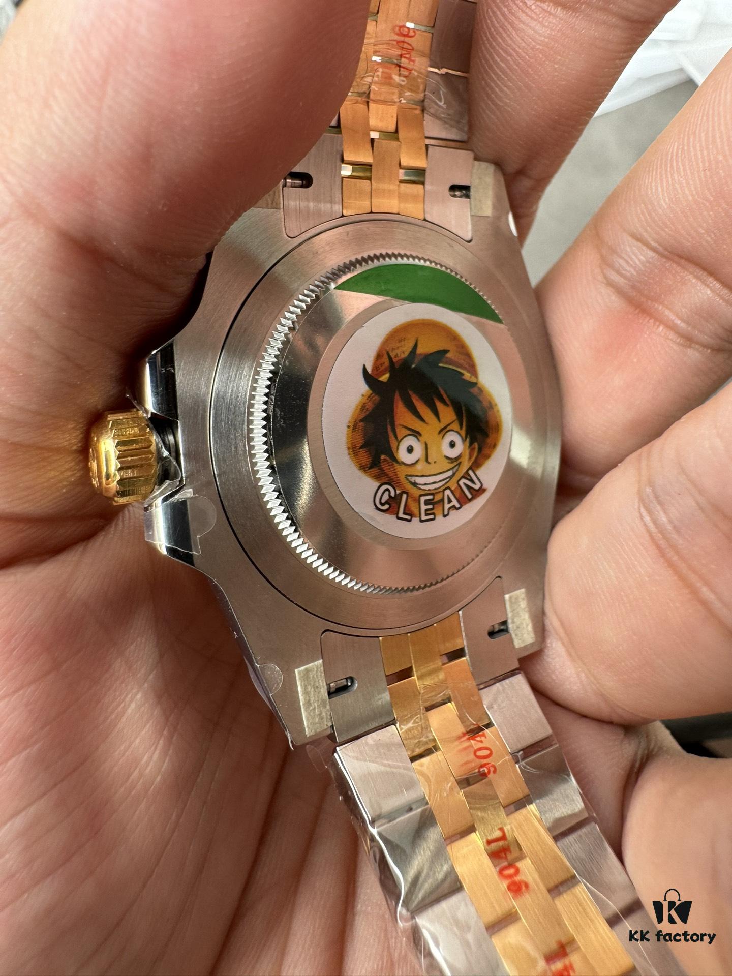 Clean Greenwich Two-Tone Gold Leather Bezel