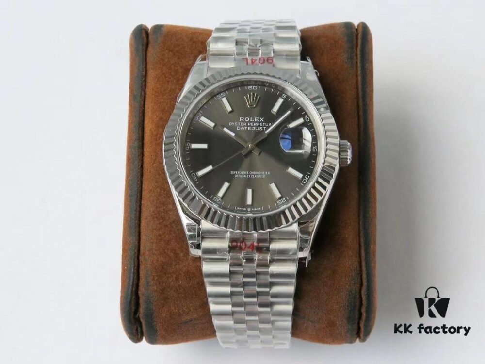 VR Factory Release: Rolex Datejust 41mm Oyster Perpetual Super Clone