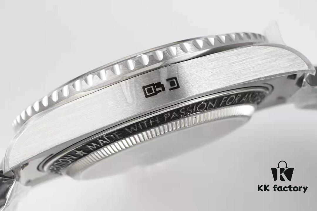 VR Factory Masterpiece! Modified Rolex Submariner with Carbon Fiber Bezel – Fully Skeletonized, Rare Limited Edition