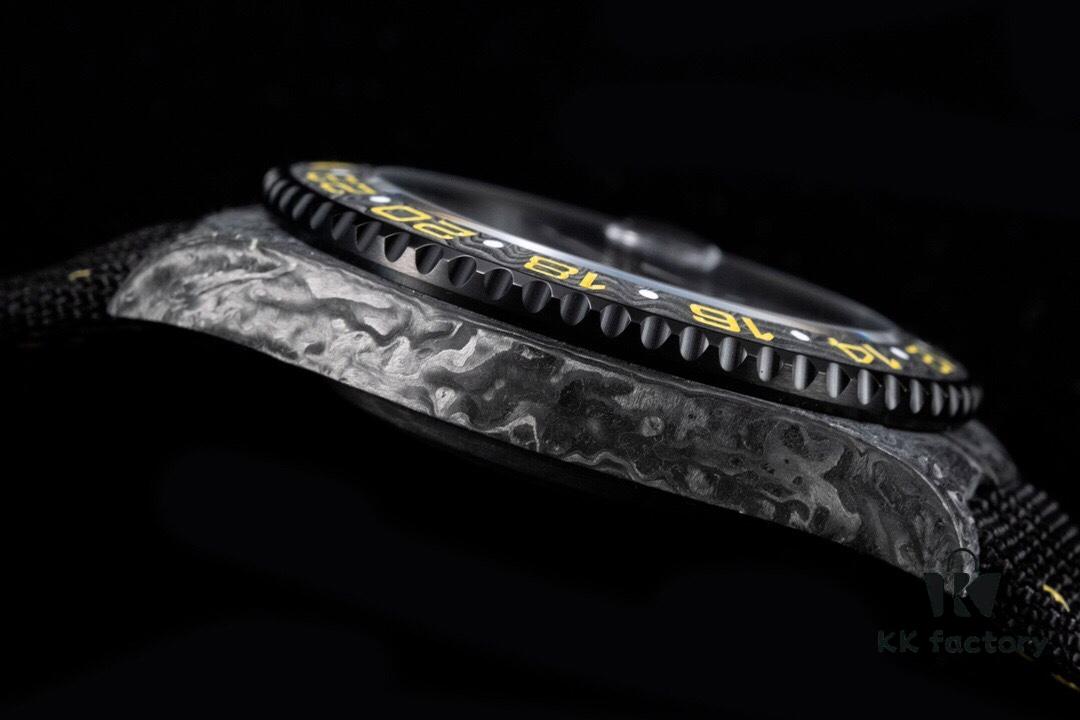 New Arrival Craftsmanship Unity Carbon Fiber Custom Edition Watch