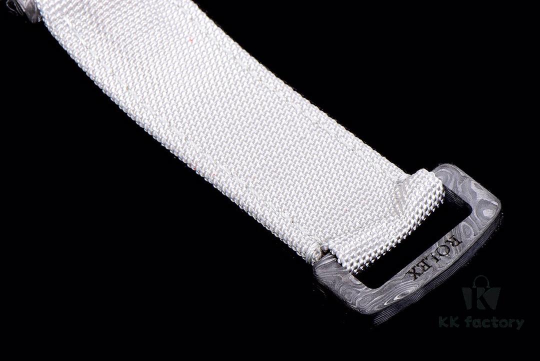 New Arrival Master Craftsmanship United Dreaming On Carbon Fiber Custom Daytona Series V2 Edition Watch