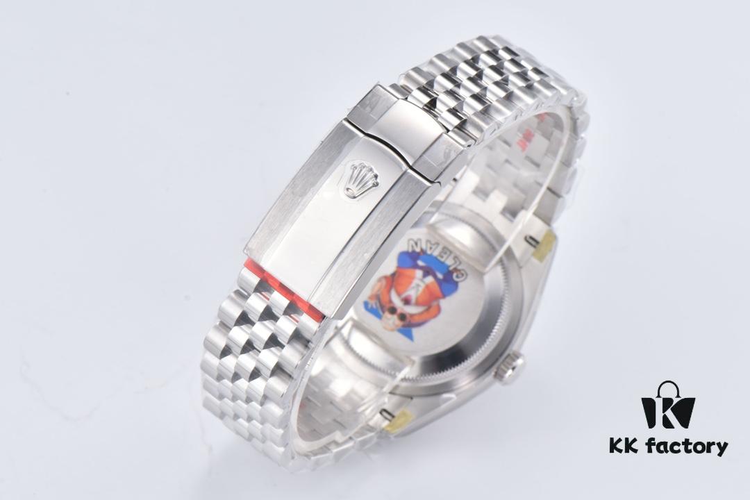 C Factory Clean 126234 36mm Green Dial with Palm Pattern – A Blessing for Slim Wrists