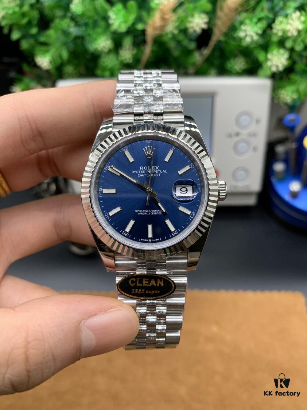 C Factory Blue Log 3235