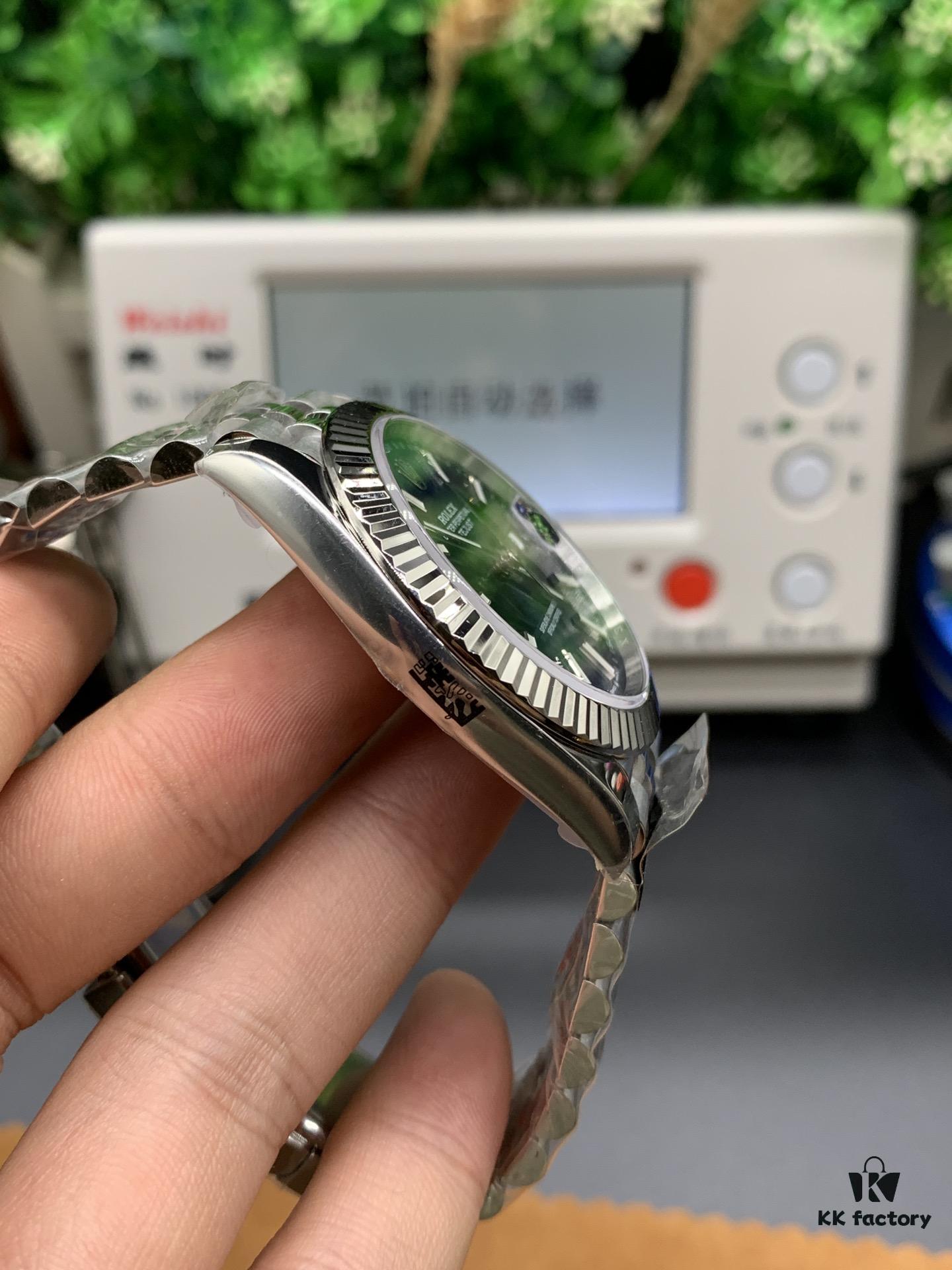 C Factory Blue Log 3235