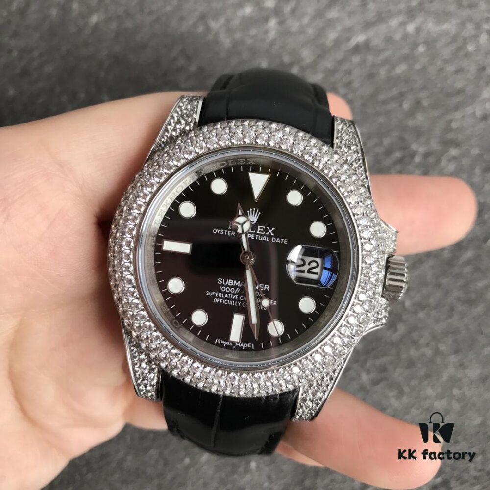 Luxury Rolex Submariner 360° Full Diamond Inlay Watch – The Ultimate Statement Piece for Discerning Collectors