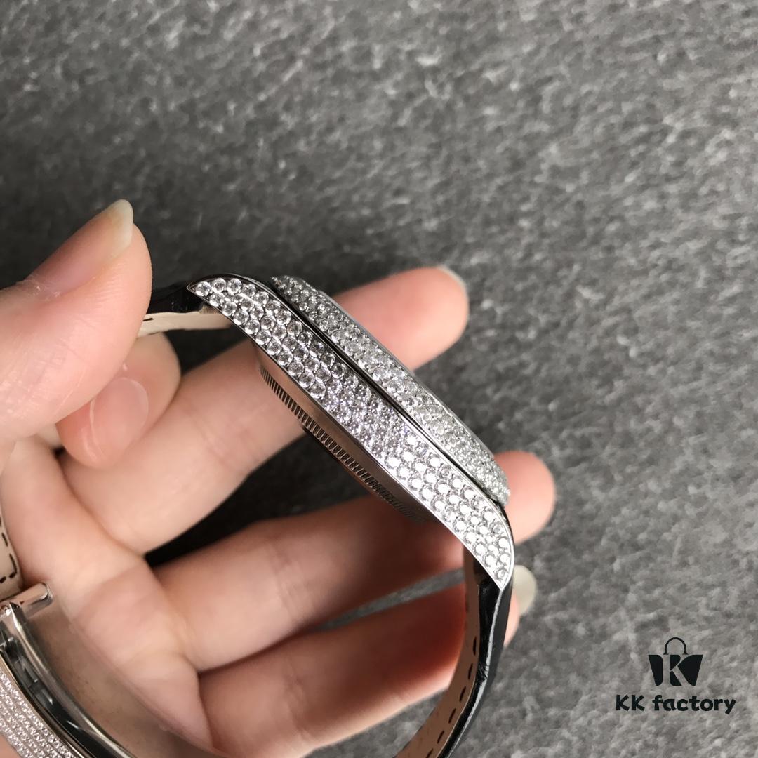 Luxury Rolex Submariner 360° Full Diamond Inlay Watch – The Ultimate Statement Piece for Discerning Collectors