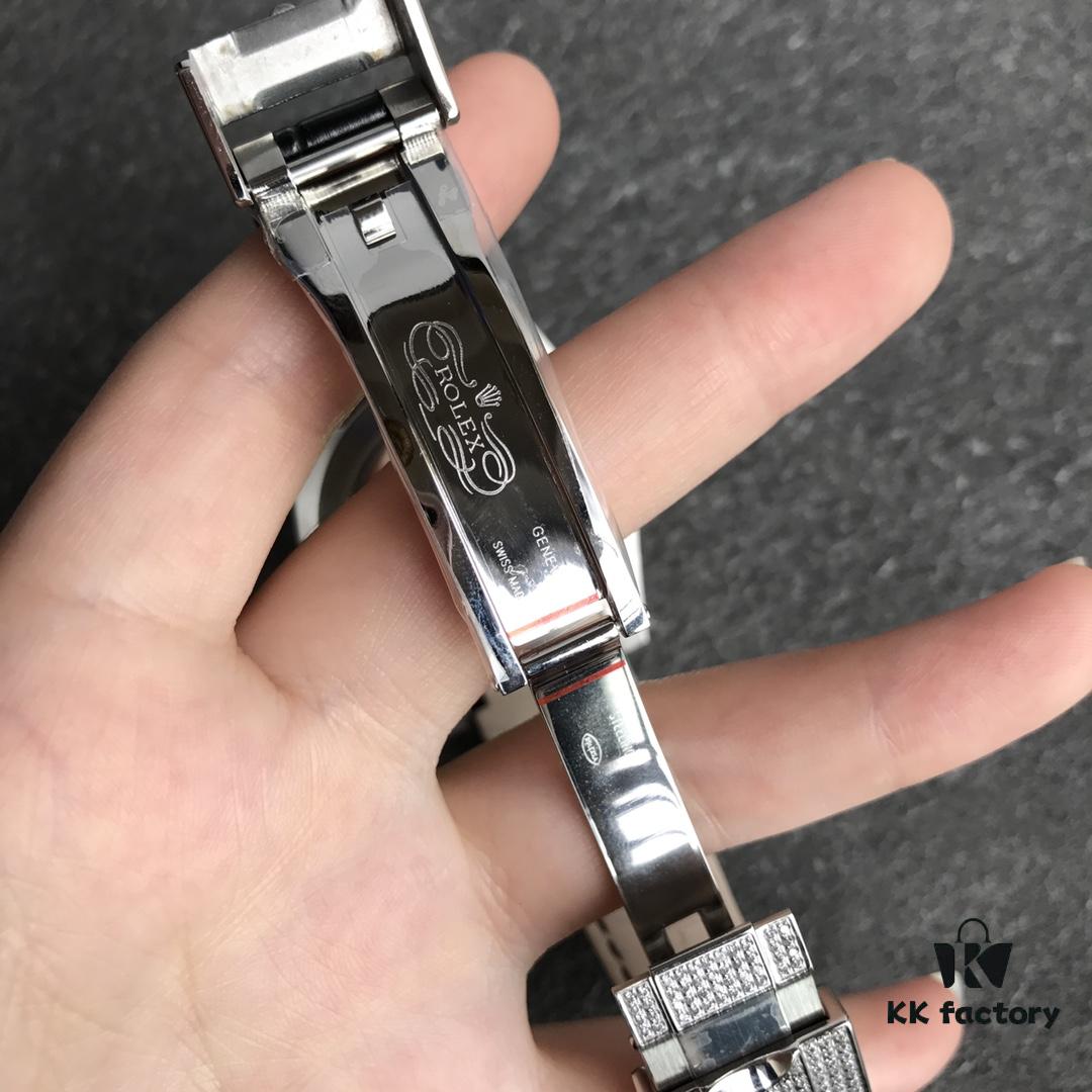 Luxury Rolex Submariner 360° Full Diamond Inlay Watch – The Ultimate Statement Piece for Discerning Collectors