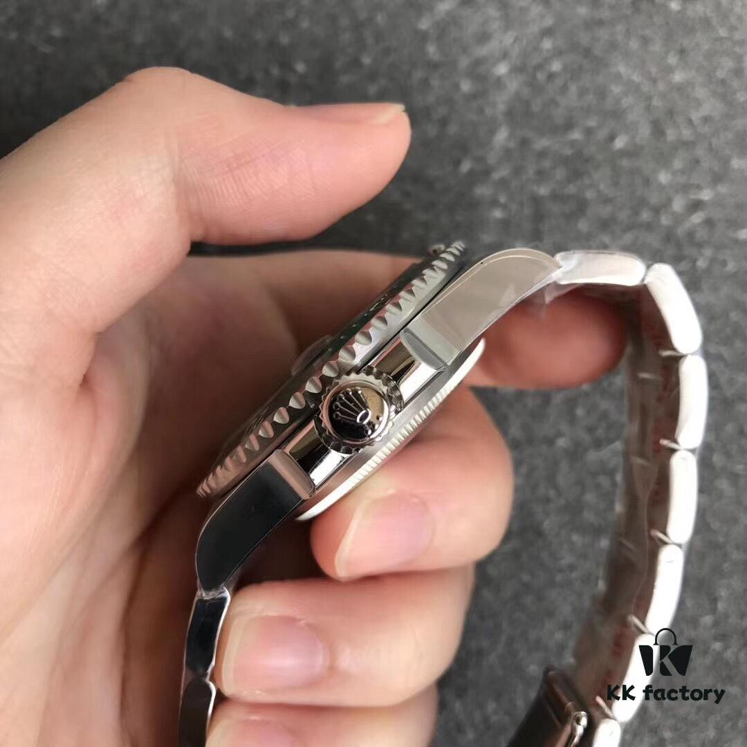 NOOB Rolex Submariner V11 Edition NOOB Rolex Submariner V11 Edition Water Ghost Launches with Full Strength, Especially the Green Bezel of Model 116610LV Exudes Sincerity