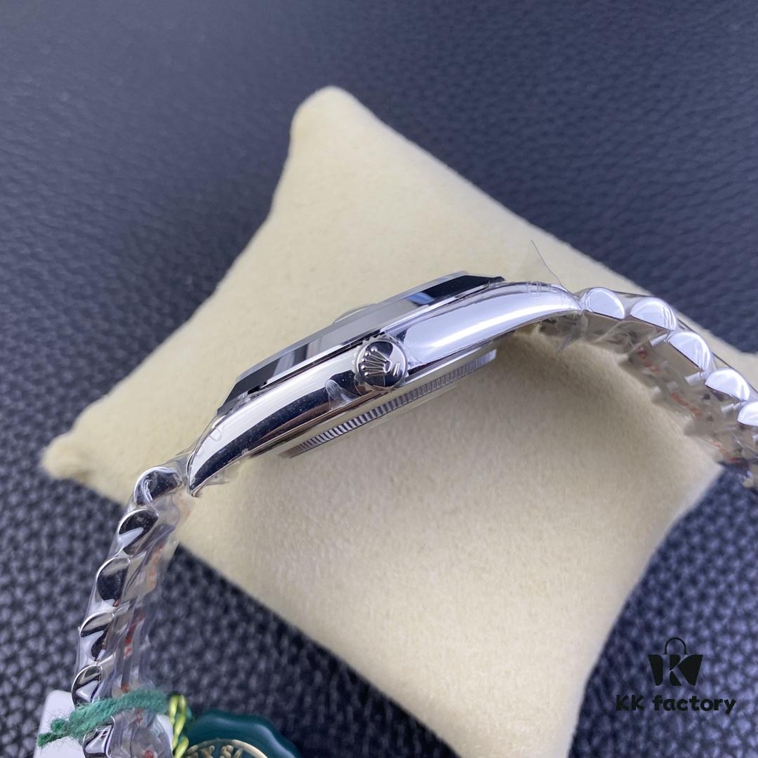 OW Log Can Be Shipped with Genuine Dial, Substitute Hands, Black Hole High-Transparency Glass, C Factory Same 3235 Movement, 904L Steel Case Precision Polished with Multiple CNC Processes, Original Genuine Dial Available for Shipment to Meet Demand