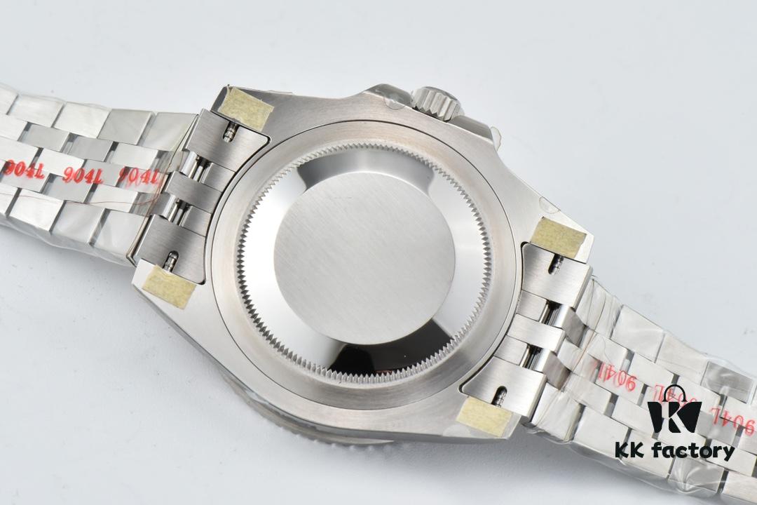 C Factory Clean Plant 126710 Greenwich Ceramic Bezel Font Details Comparison