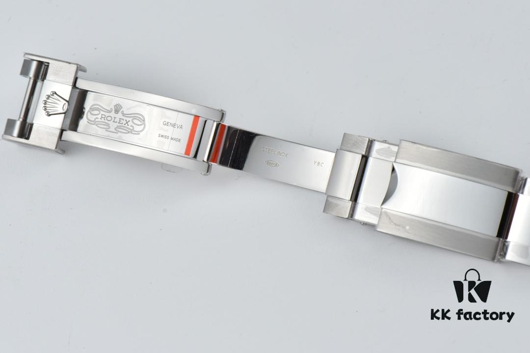 C Factory Clean Plant 126710 Greenwich Ceramic Bezel Font Details Comparison