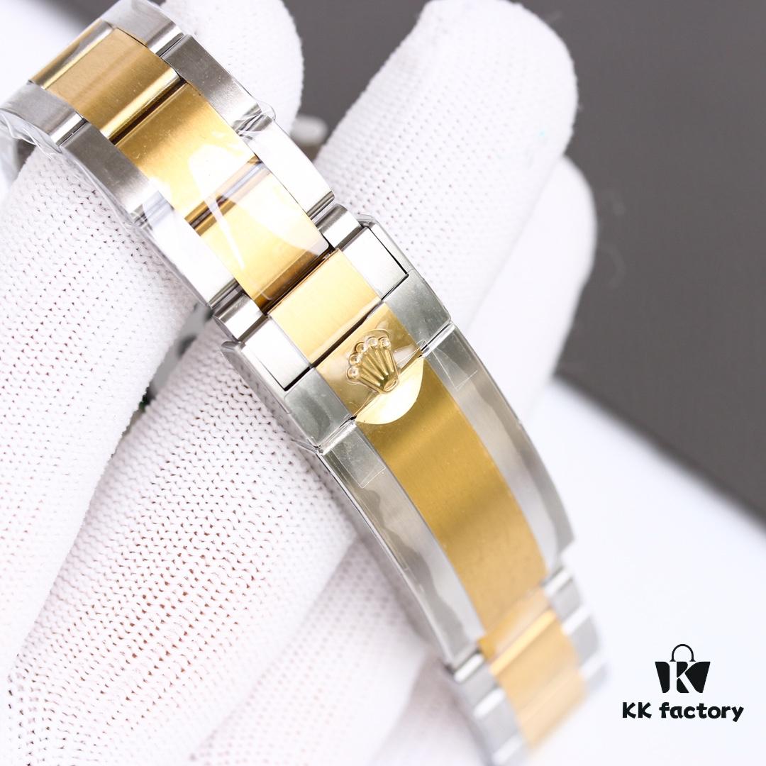 C Factory Top Version Rolex Submariner Green Hulk 116610LV - Ultimate Replica with Authentic Details