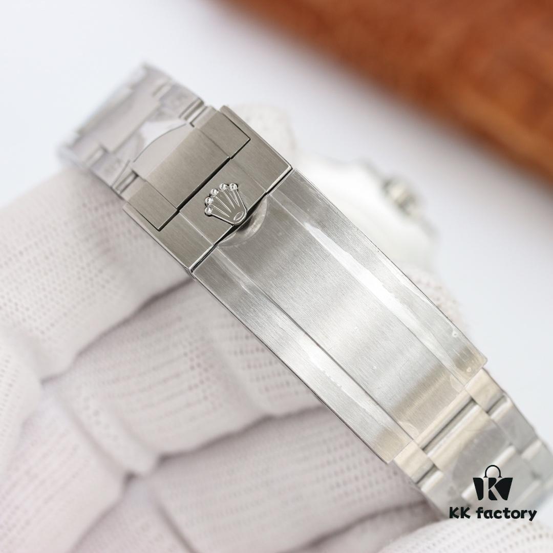 C Factory Ultimate Edition Submariner Date 116610LV 'Green Glarier' – Triple Code Integration, NFC Touch Card, Sapphire Luminescent Beads, One-Touch Release Clasp