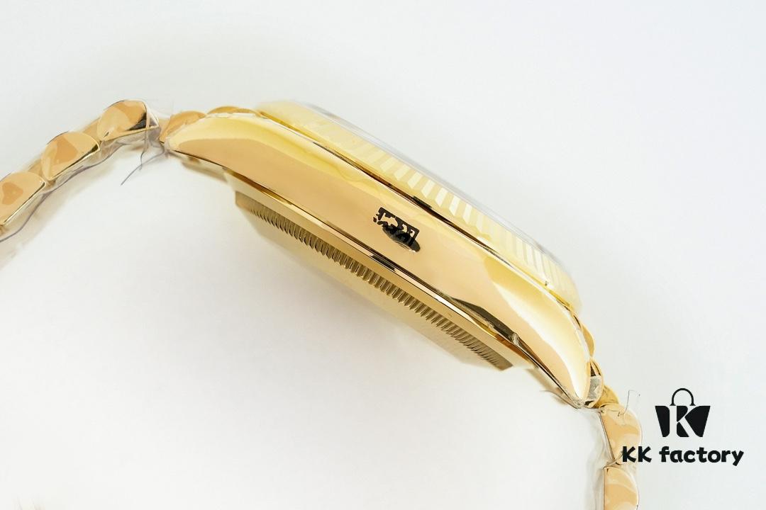 EW Sunday Chronograph Type 36 Series