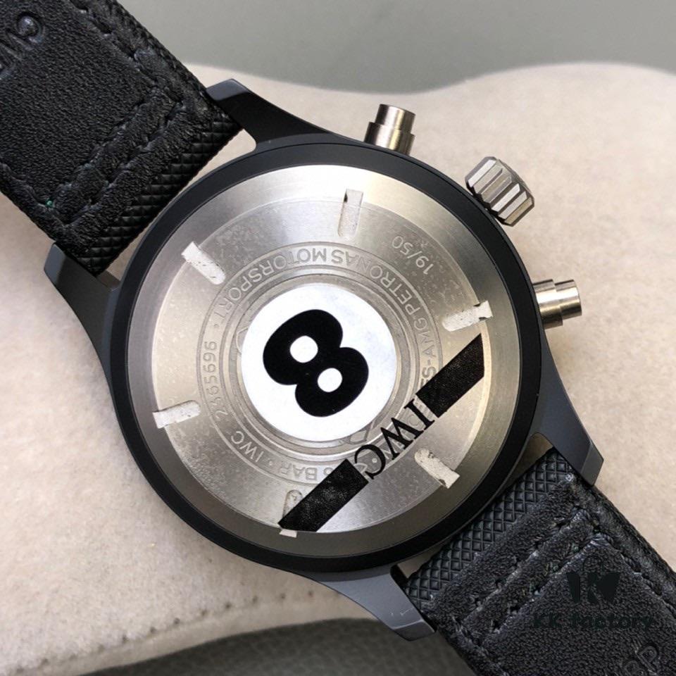 YL's Latest Masterpiece - Market's Highest Version, Authentic Replica IWC Pilot's Series Watch — TOP GUN Naval Aviator Chronograph, Model IW389001