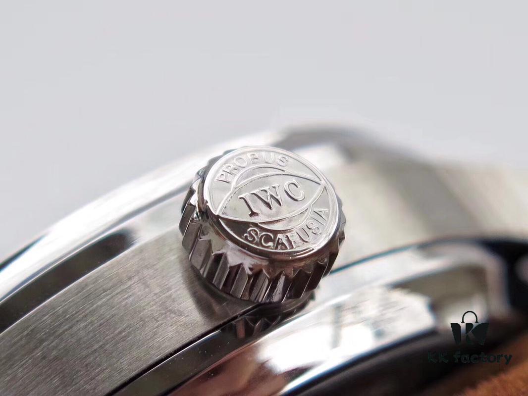 Arrival ZF Production. Latest Movement, IWC Portuguese Series 7-Day Automatic Mechanical Watch with Independent Small Seconds, Genuine Power Reserve Indicator, Sapphire Crystal, 42mm Leather Strap