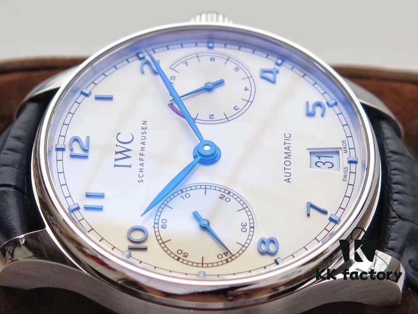 ZF Bestseller! Portuguese 7 - IWC Portugieser Series, 7-Day Automatic Mechanical Movement with Small Seconds and Power Reserve Indicator, Sapphire Crystal, Leather Strap, 42mm
