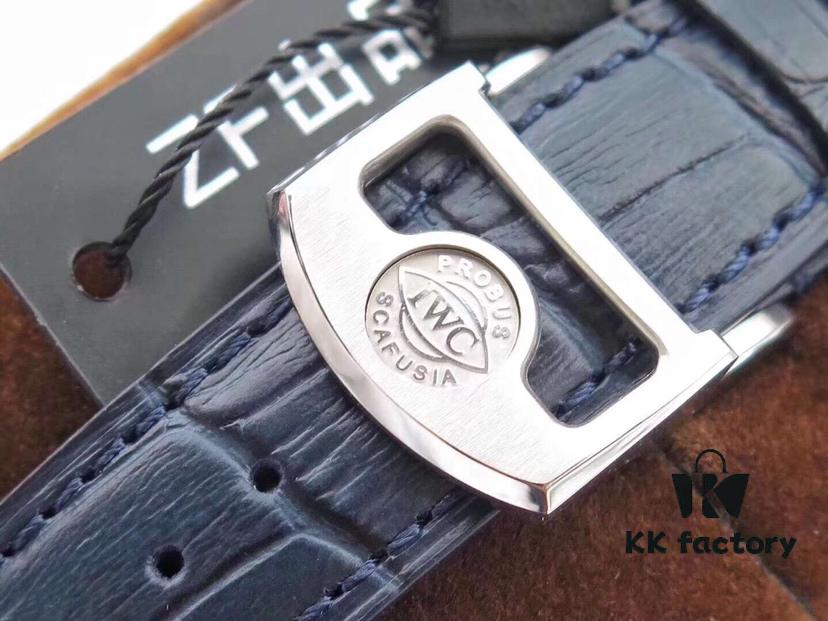 ZF Bestseller! Portuguese 7 - IWC Portugieser Series, 7-Day Automatic Mechanical Movement with Small Seconds and Power Reserve Indicator, Sapphire Crystal, Leather Strap, 42mm