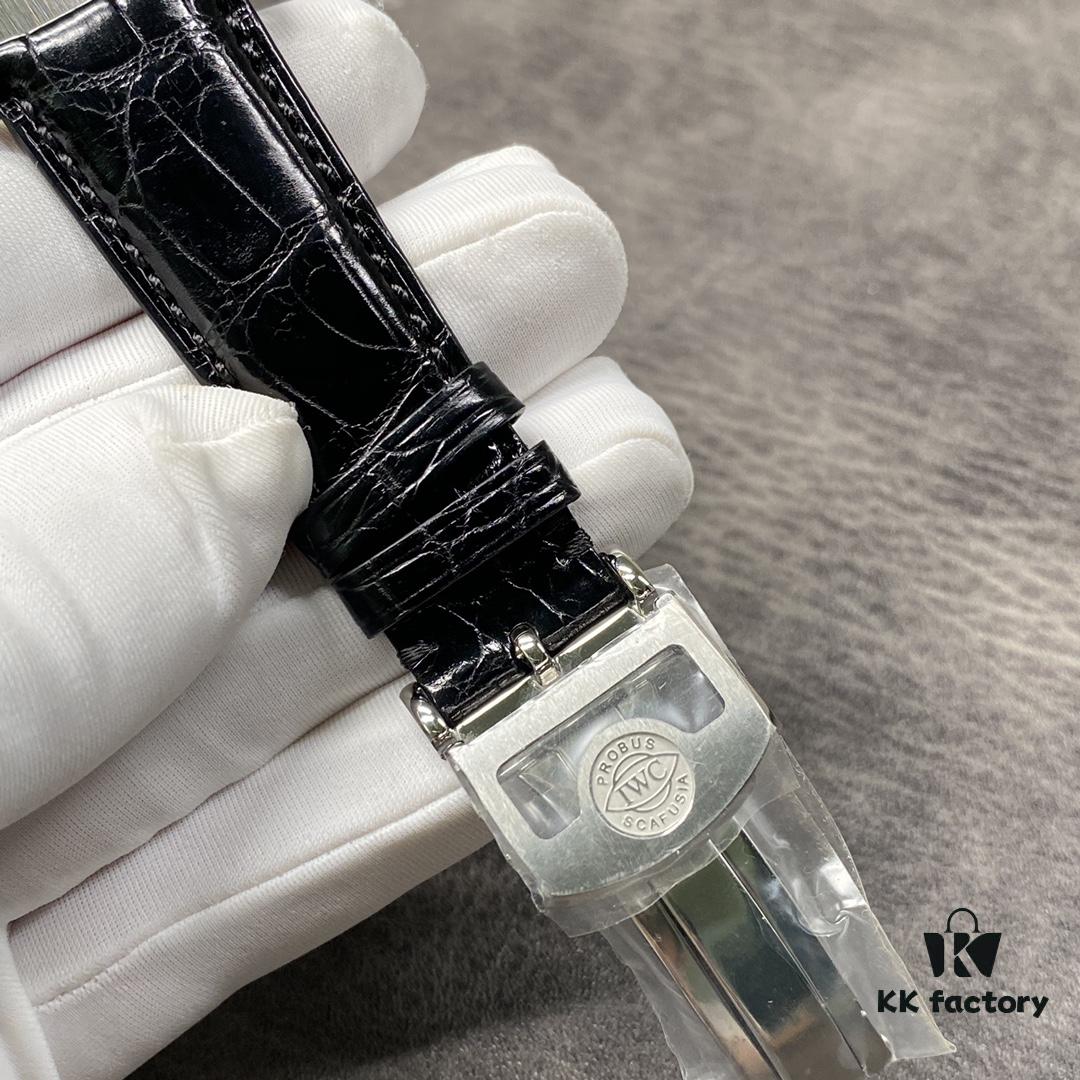 Top Appearance! ZF Edition. IWC Portugieser 7-Day Automatic Mechanical Movement with Small Seconds and Genuine Power Reserve Indicator, Sapphire Crystal, Leather Strap, 42mm