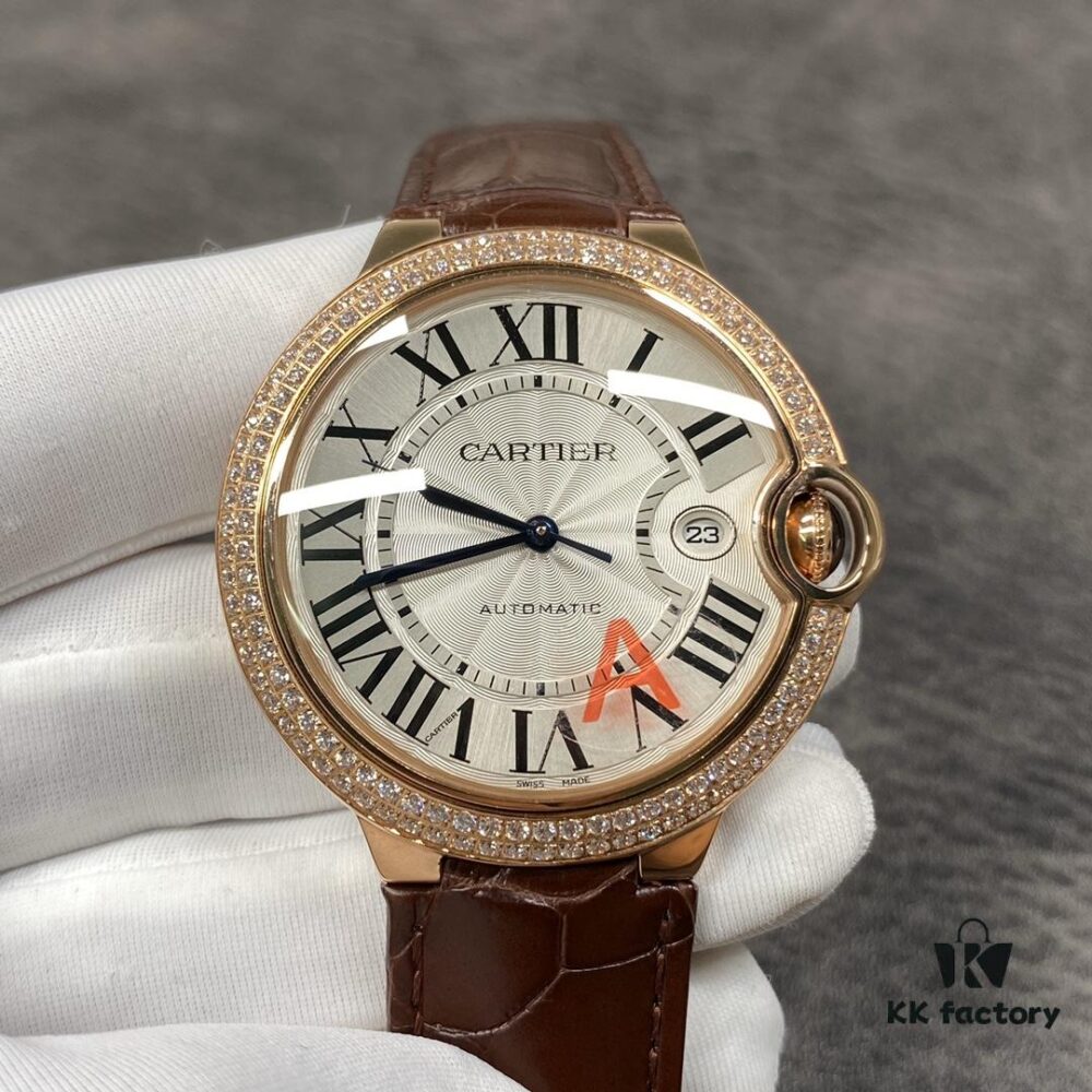 Cartier Ballon Bleu 42mm Series, Rounded and Elegant, Exuding Noble Charm