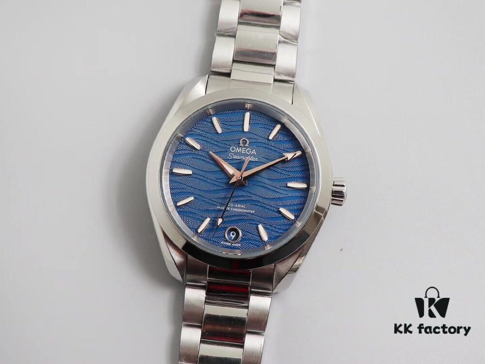 VS's First Women's Mechanical Watch - 34mm