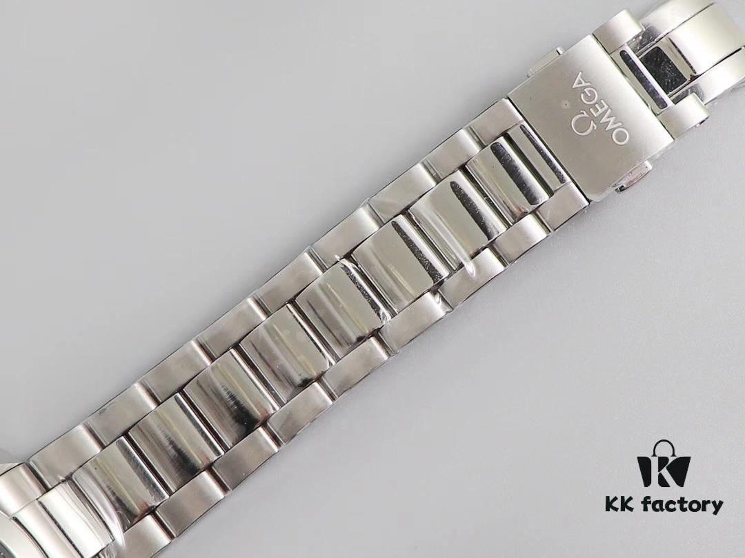 VS's First Women's Mechanical Watch - 34mm