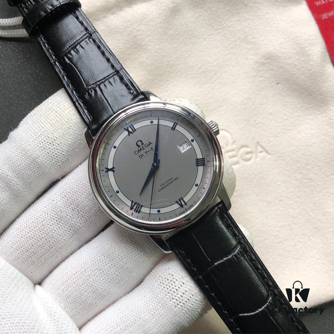 In Stock, KY's Latest Masterpiece Omega De Ville Series, 39.5mm Case, Original Mold, 12-Month Development, Authentic Dial Markings, Matching Hands, Clear Observatory Engraving on Case Back, Fitted with American Crocodile Leather Strap, Powered by Imported Stable 9015 Movement – Zero Repair Rate, Market's Best Version