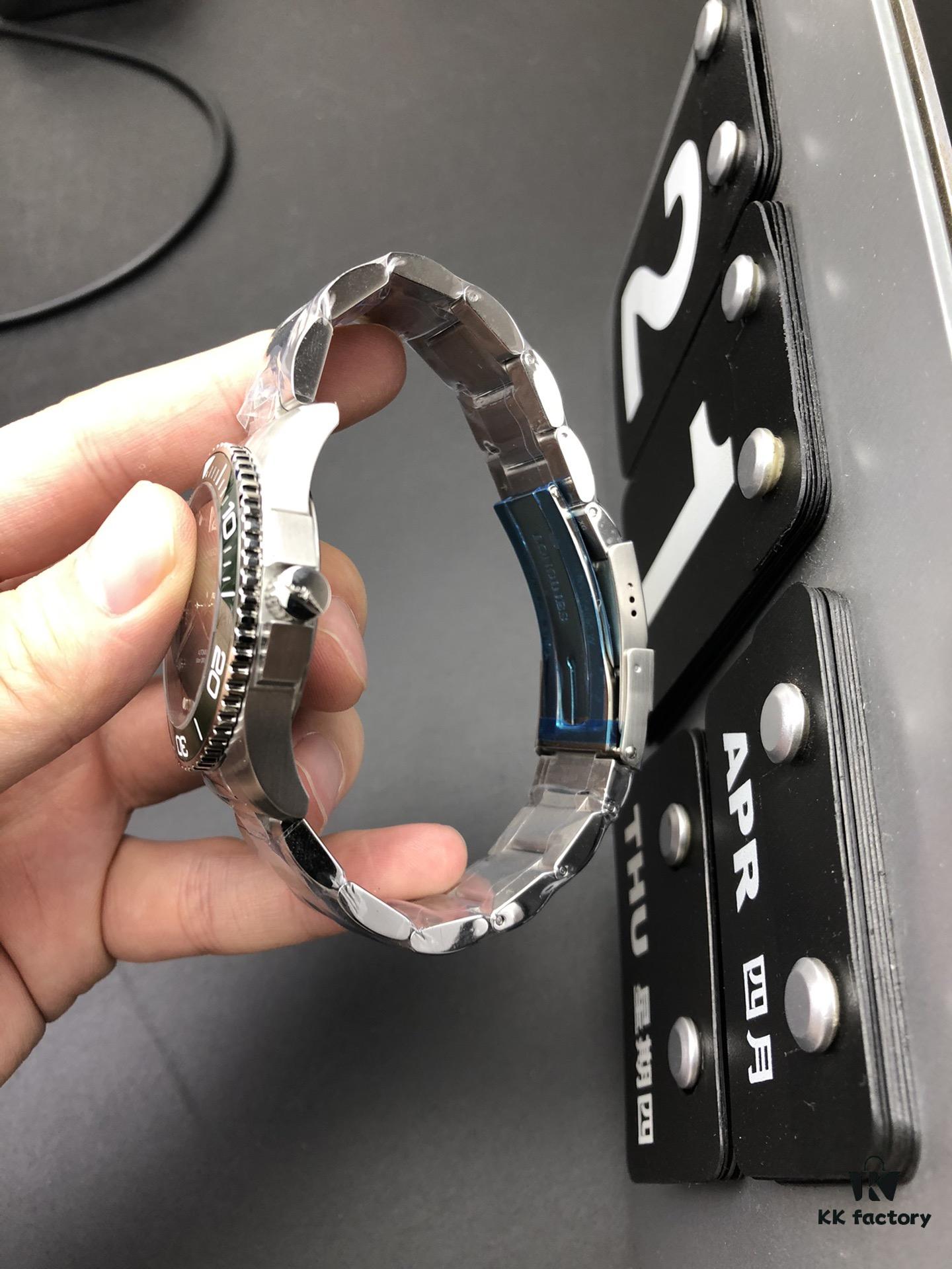 Green Health Cash - Actual Shipping Photo