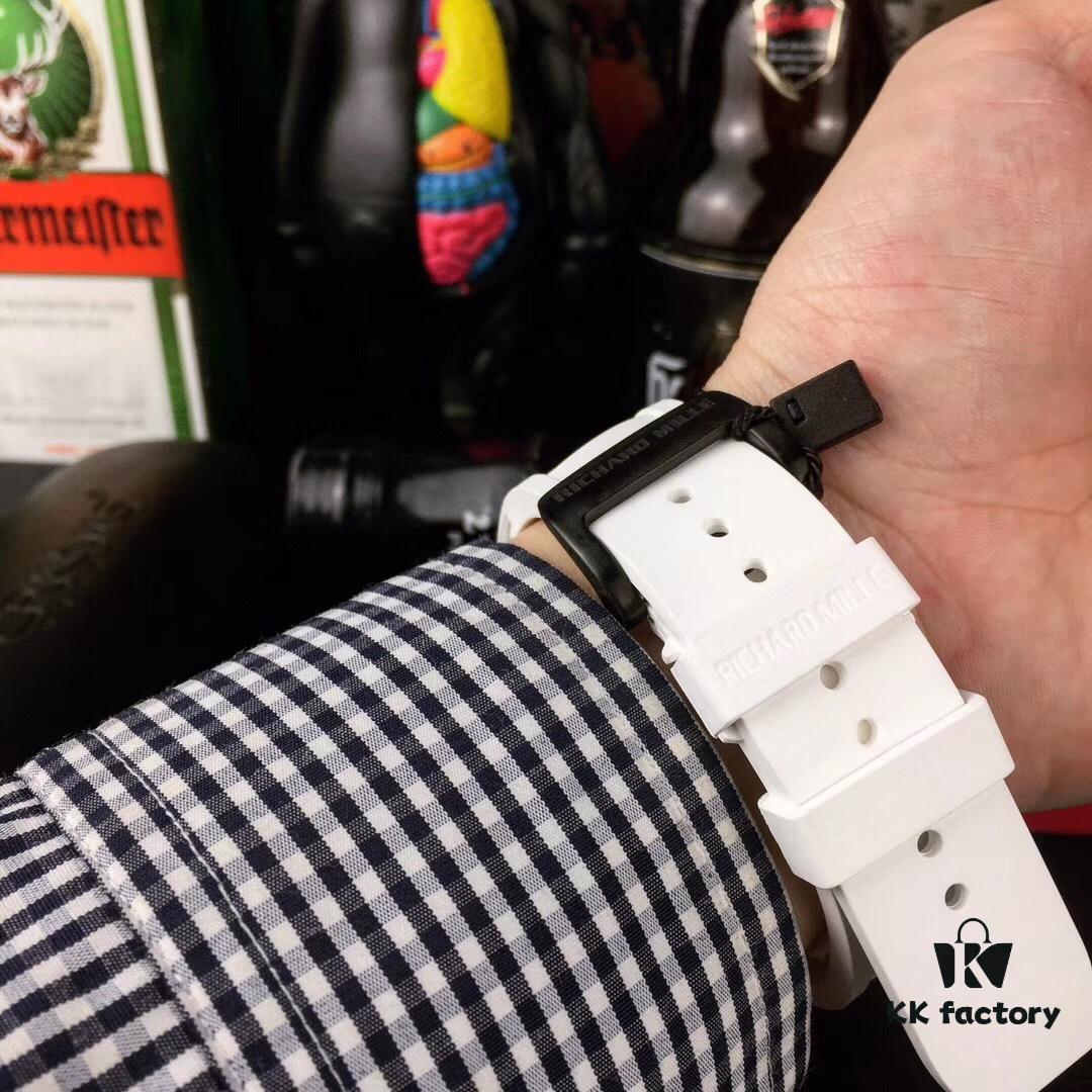 Richard Mille RM055 Series New Diamond-Set Bezel with Original Carbon Fiber Texture