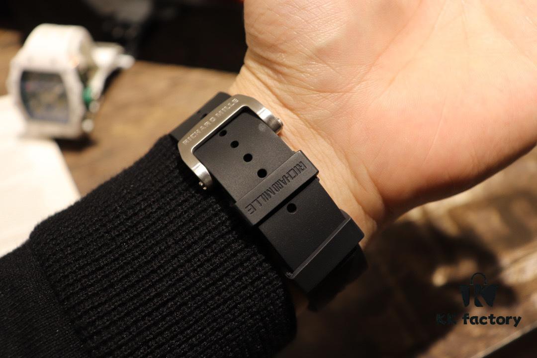 Richard Mille Precision Ceramic RM11-03 Inspired by Racing Car Design