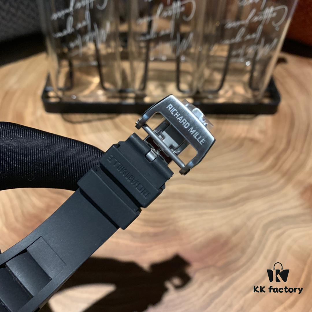 Richard Mille RM011 Elevated to a New Level of Artistry, Perfect Craftsmanship with Large Date Chronograph Flyback/Retour Envol Multi-Function Automatic Mechanical Movement Based on ETA7750