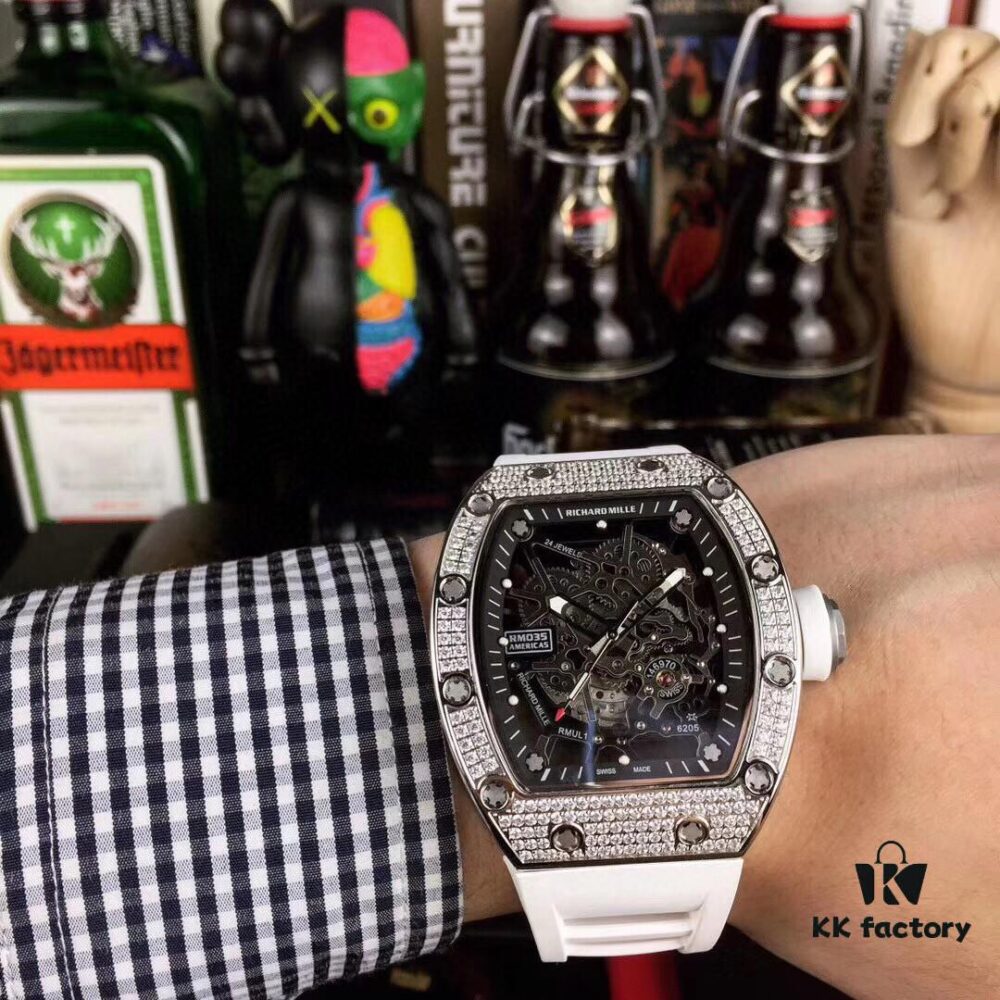 Richard Mille RM035-AMERICA5 Diamond-Paved Case with Anti-Reflective Sapphire Crystal - Premium Replica