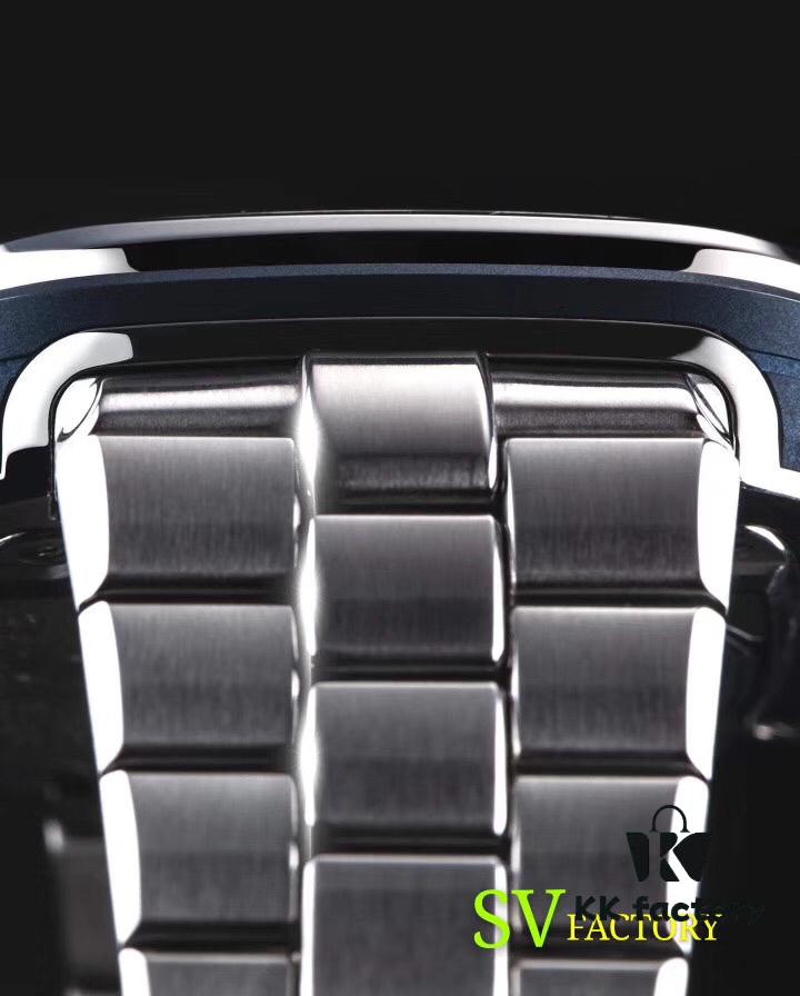 Introducing the Original SevenFriday 316L Stainless Steel Watch Band!