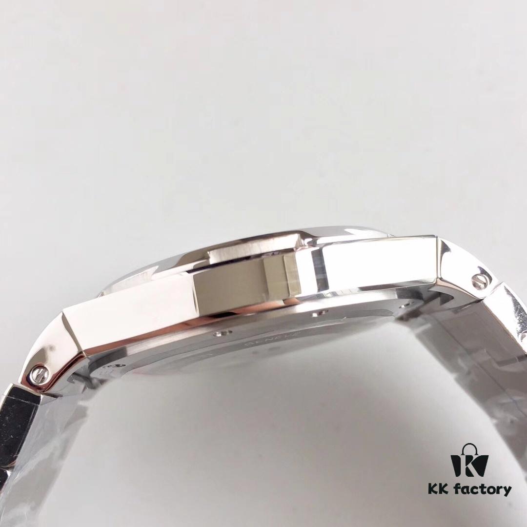 JJ Production VC Vacheron Constantin Overseas Series Classic Sports Watch Top Replica Version 42mm Stainless Steel Case Sapphire Crystal Glass with Diving Luminous Original Imported 9015 Automatic Mechanical Movement Stainless Steel Bracelet Comfortably Fits Wrist