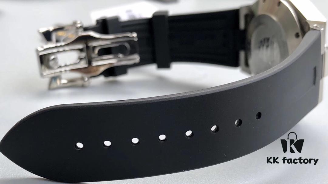 Summer Essential Swimming Gear, New Arrival: Vacheron Constantin Overseas Chronograph Series with 7750 Movement (6-Digit Small Second), 42mm Case Diameter