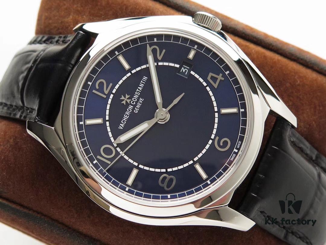 ZF Unveils 'Steel King' Masterpiece: Vacheron Constantin Overseas Series Three-Hand Watch