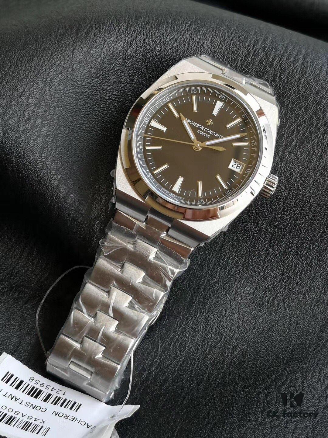 8F Luxury: Vacheron Constantin Overseas Tourbillon 4500V/110A-B126 Watch (Stainless Steel - Silver Dial with Sunburst Satin Silk Finish, Velvet-Like Smooth Bezel, 18K Gold Hour Markers, Hands with White Luminescent Coating, Custom 5100 Fully Automatic Movement, 41mm), Dedicated to the Bold and Resolute Traveler, Heaven Protects the Globe