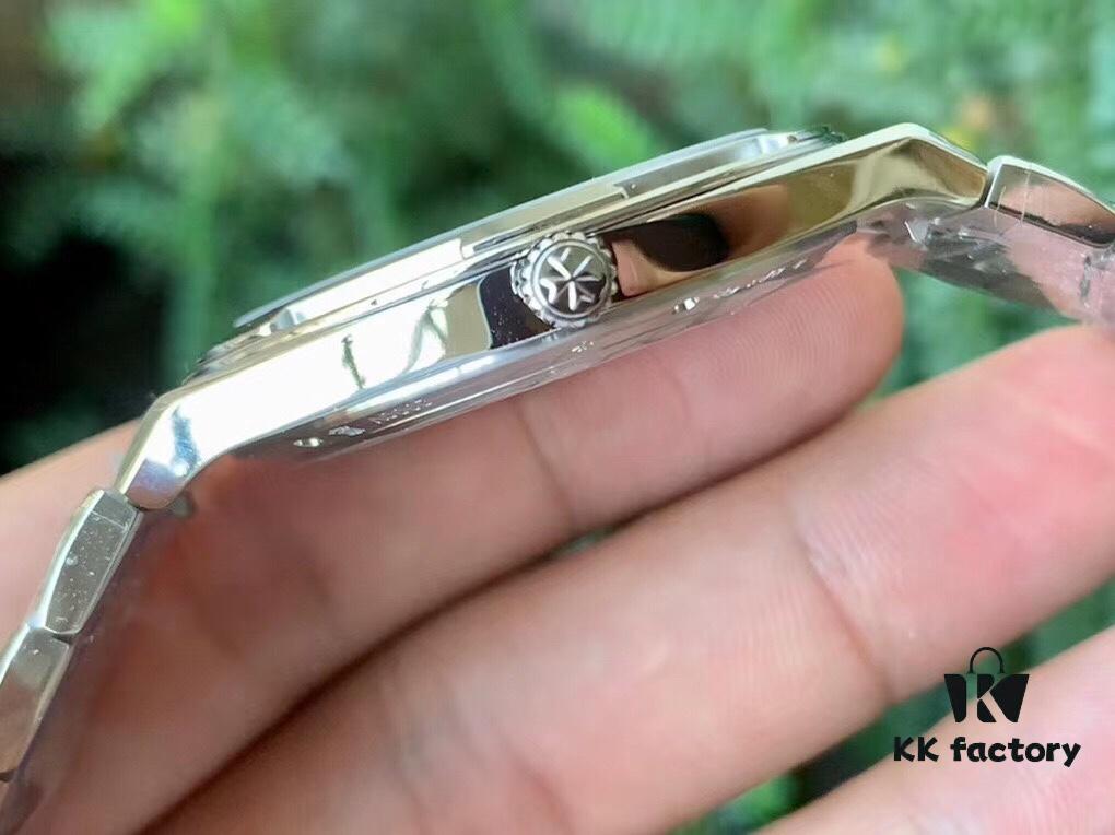 XF New Limited Release of 200 Pieces - Vacheron Constantin Overseas Ultra-Thin 2000V 'Provocative Blue'